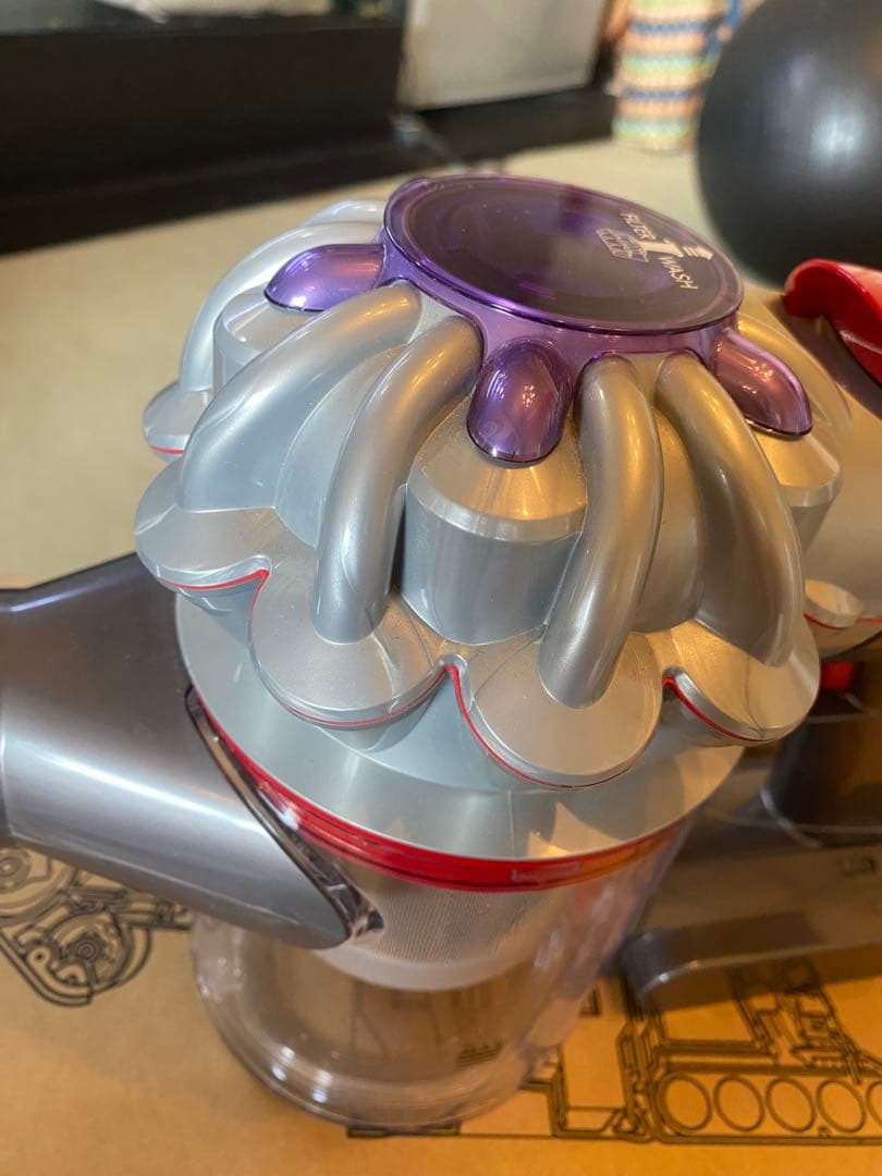 ダイソンV8focus 美品