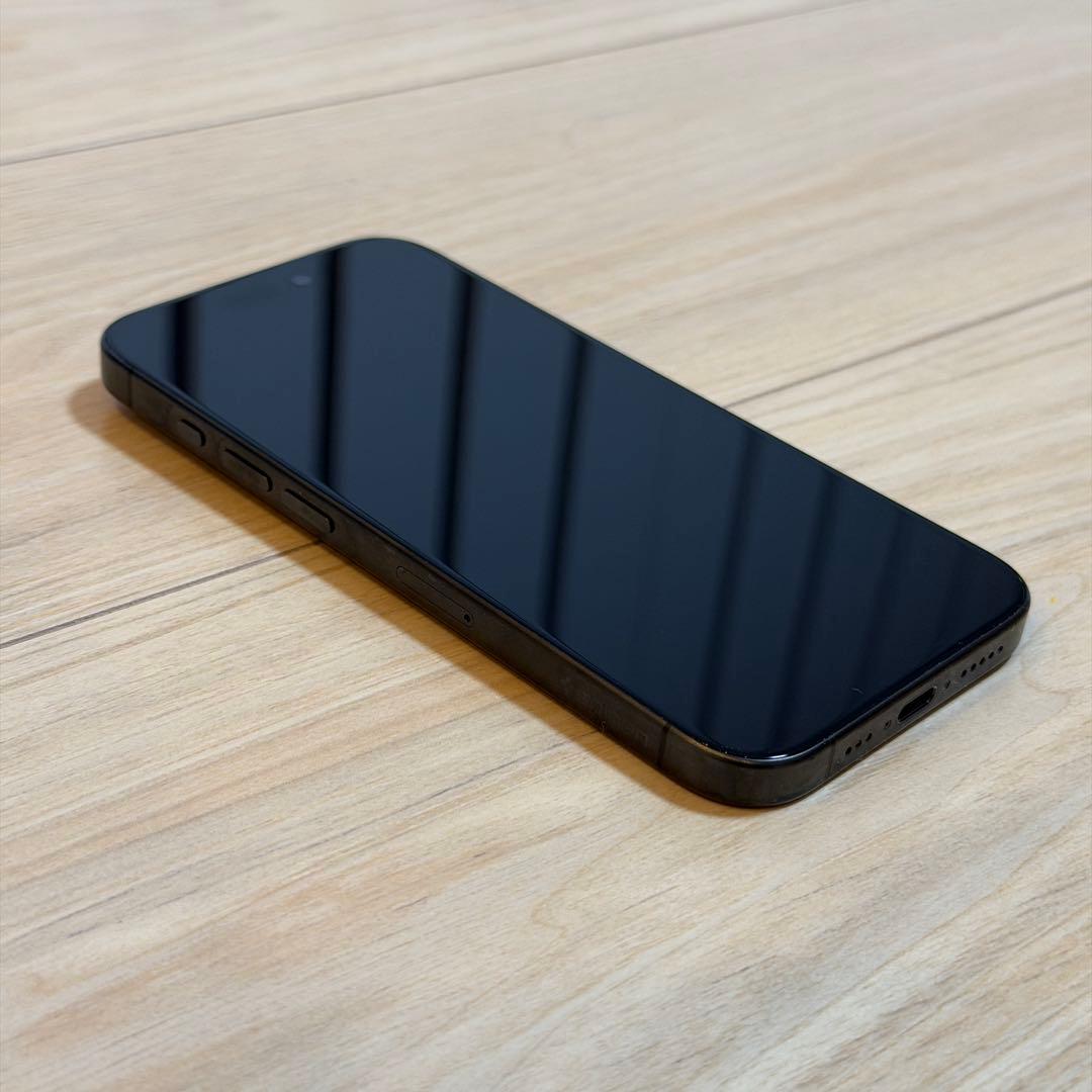 【毎日1000円値下げ】iPhone 15 Pro ブラック 256GB