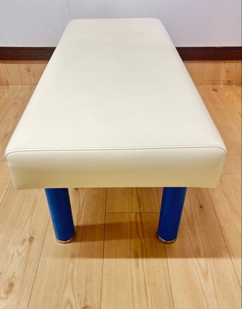 【今月末まで】直接お渡し限定　高田ベッド　ソファー　背無し2人掛けソファ