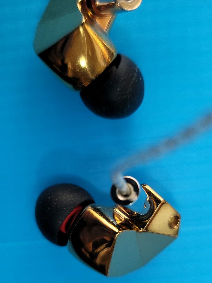 final B1 【FI-B1BDSSD】シルバーコートケーブル