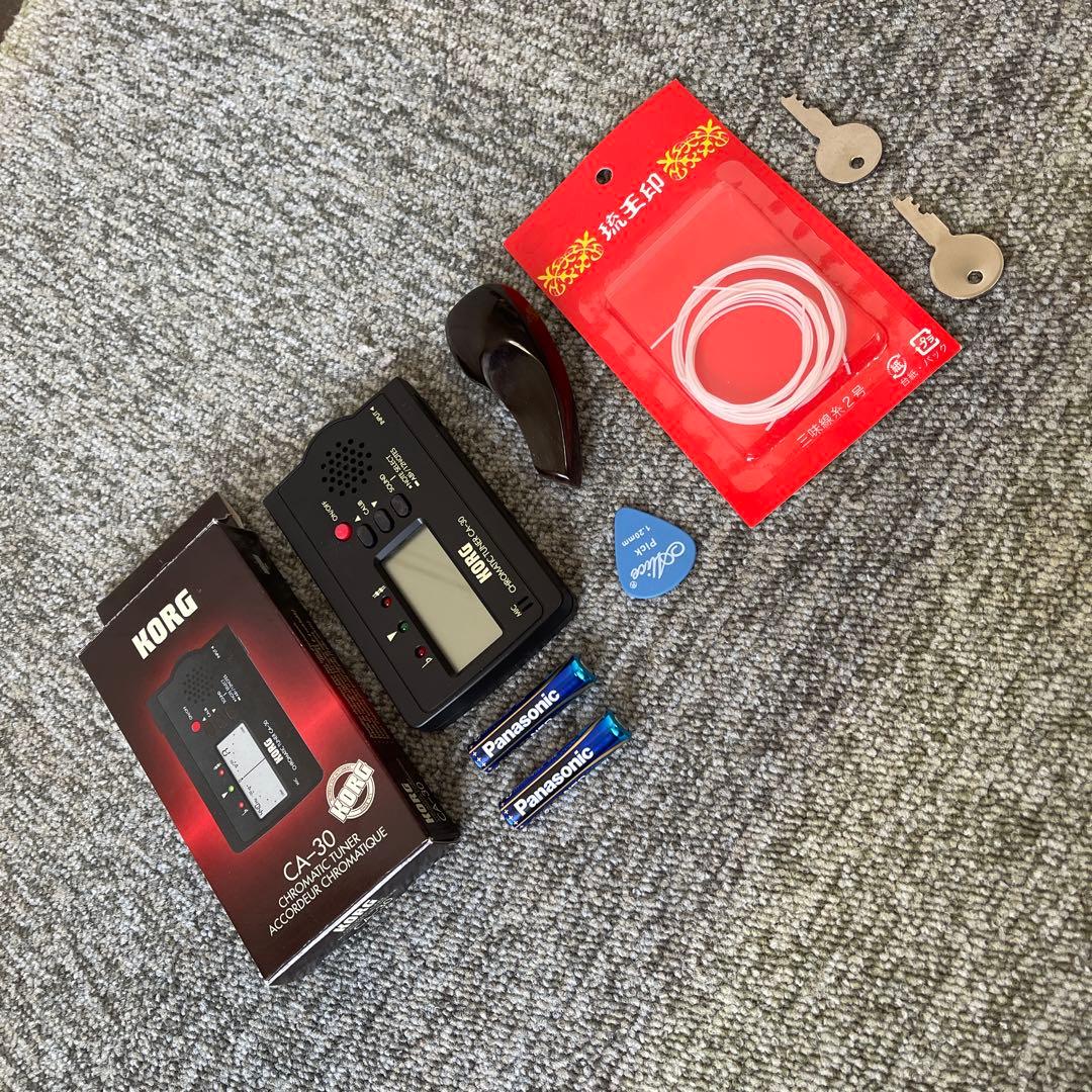 沖縄三線　本蛇革　強化張り　ハードケース•付属品