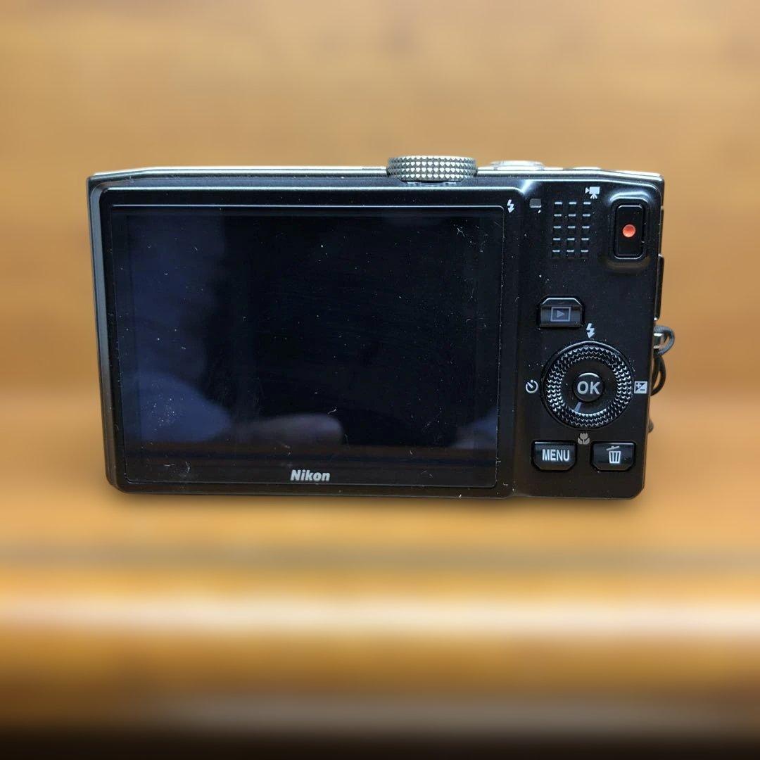 Nikon COOLPIX S8200 コンパクトデジタルカメラ