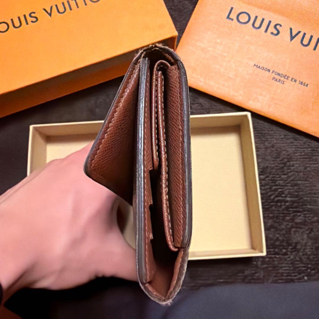ルイヴィトン 長財布 （箱、袋付き）