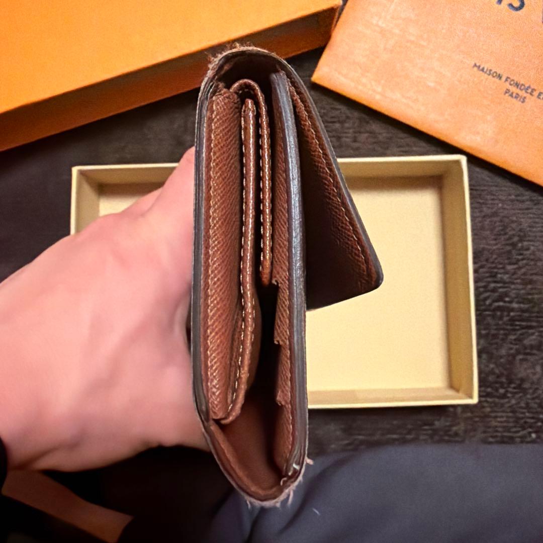 ルイヴィトン 長財布 （箱、袋付き）