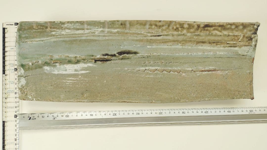 灰釉のグリーンが美しい長方形陶器皿　丹波焼