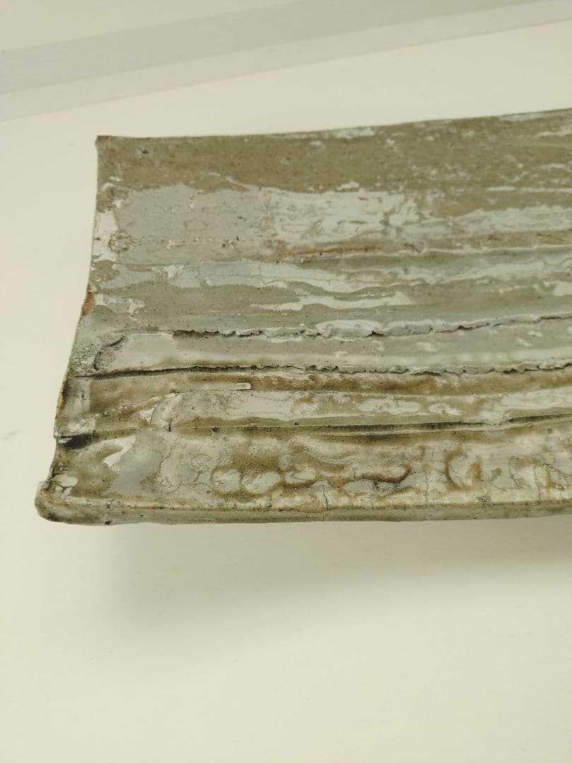 灰釉のグリーンが美しい長方形陶器皿　丹波焼