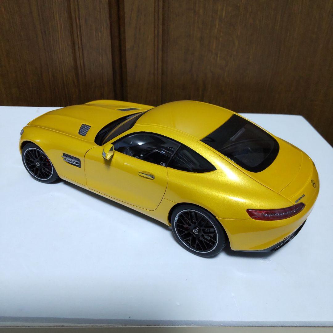 メルセデス・ベンツ AMG GTS イエロー 1/18 オートアート