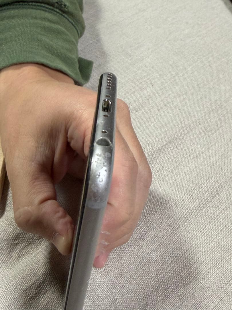 iPhone6 シルバー　64GB バッテリー100%