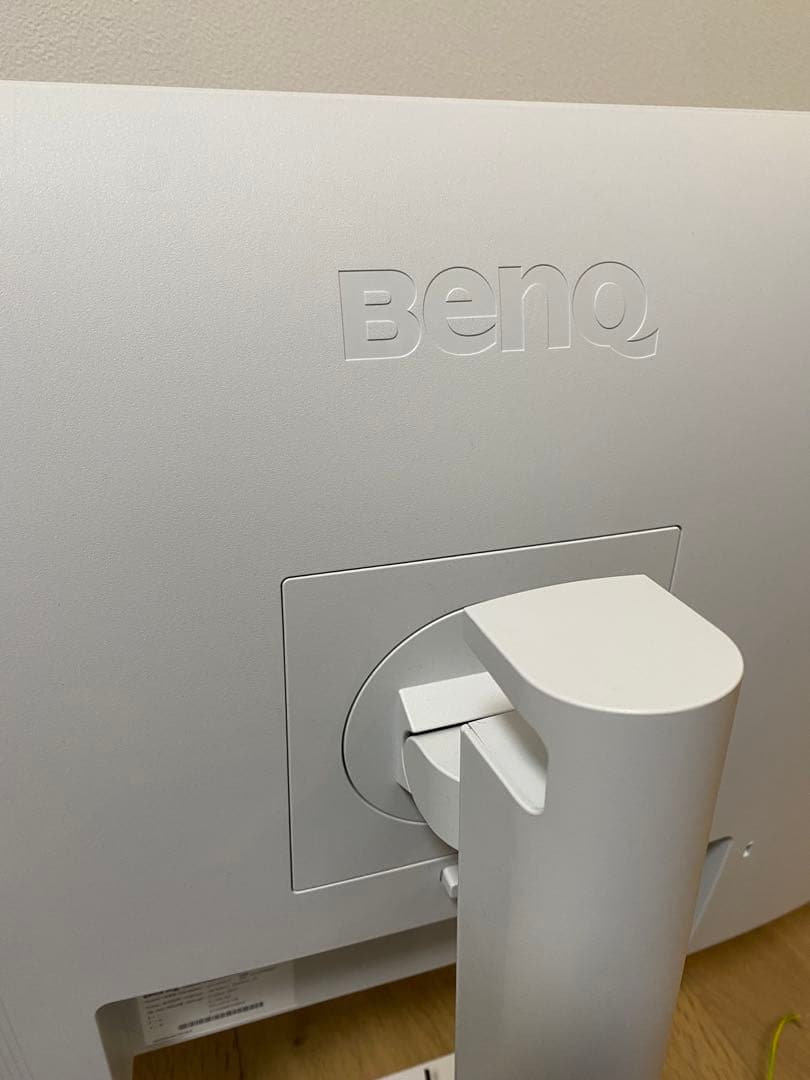 BenQアイケアモニターGW2790QT 27インチ USBType-C 65W