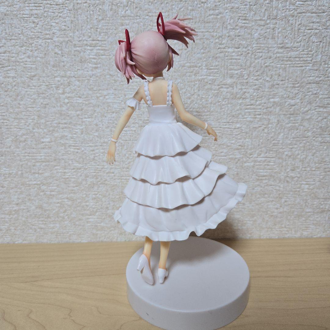 まどかマギカ 鹿目まどか 暁美ほむら 白いワンピース フィギュアセット