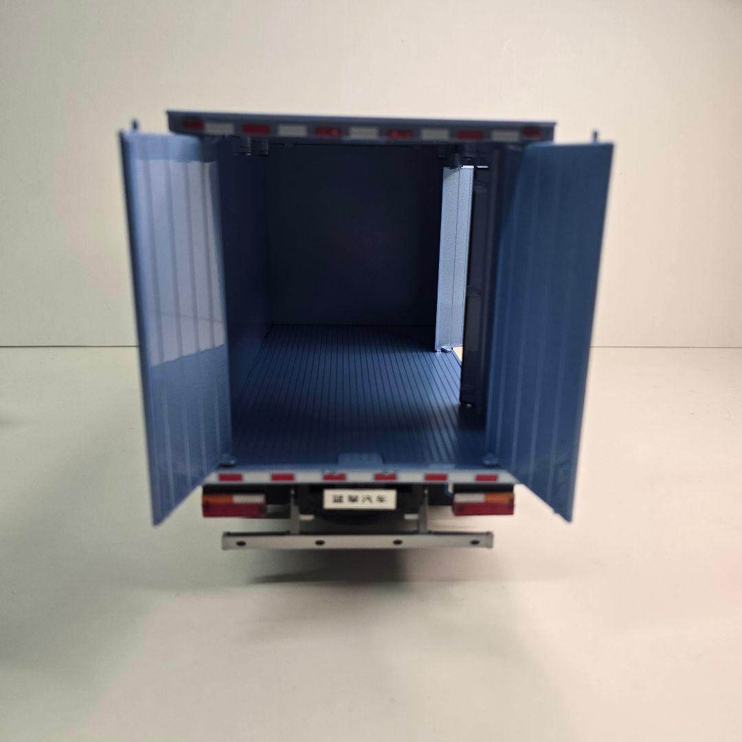 LANDKING トラックモデル 青