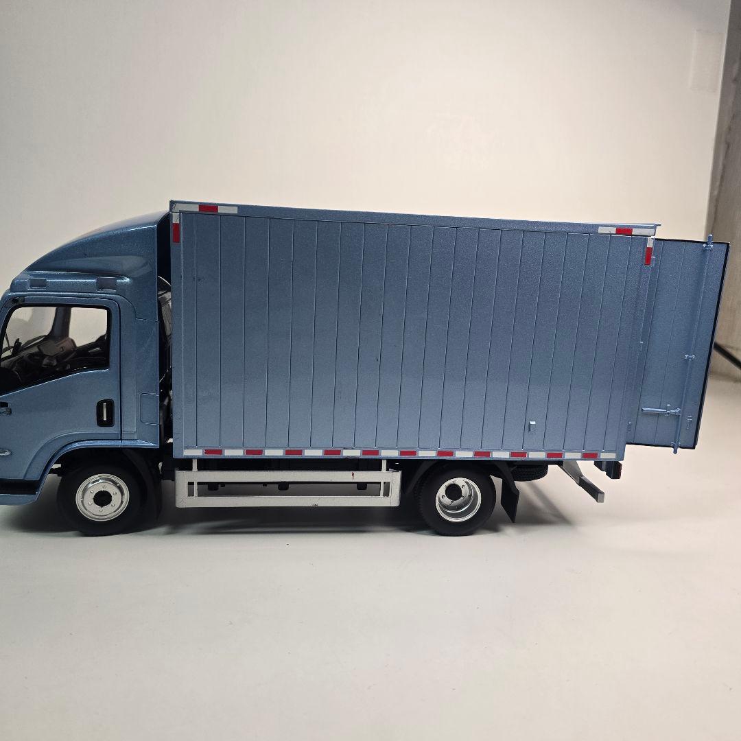 LANDKING トラックモデル 青