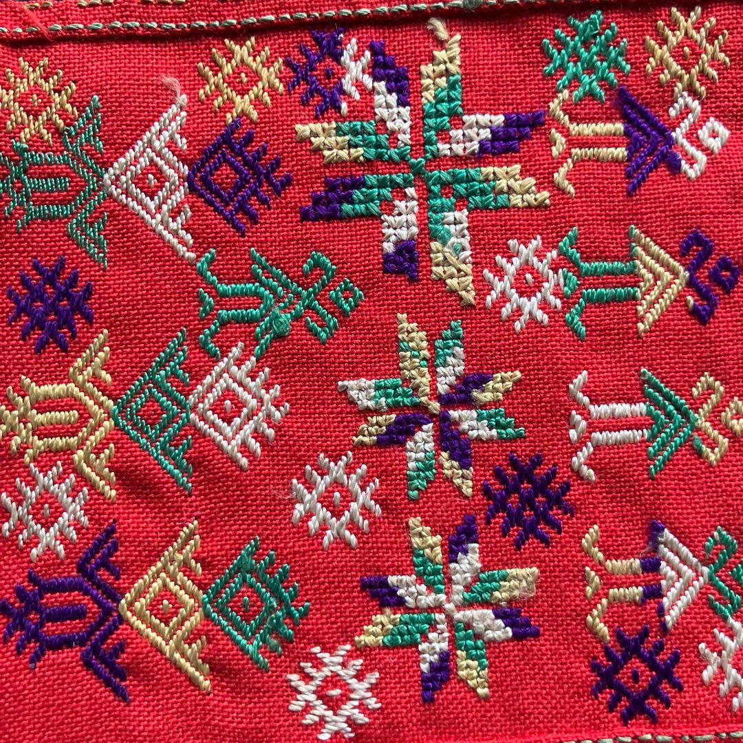 アンティーク　トルコ少数民族ヨルク族の刺繍サッシュ