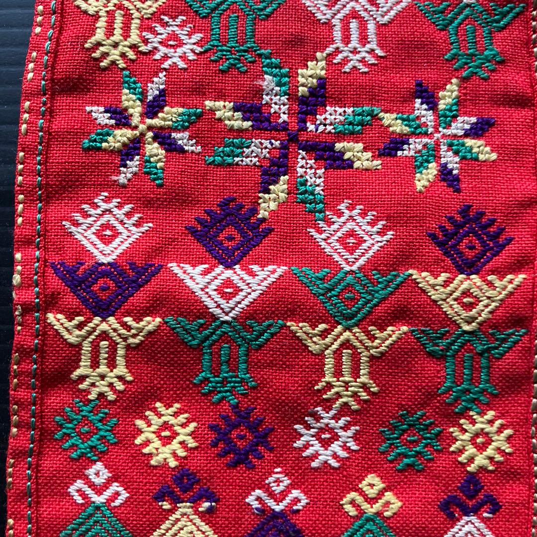 アンティーク　トルコ少数民族ヨルク族の刺繍サッシュ