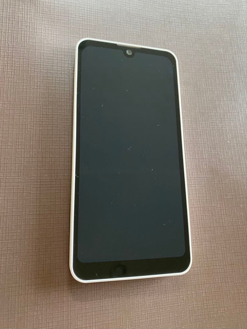 AQUOS wish2 SH-51C 64GB SIMロック解除済み 利用制限〇