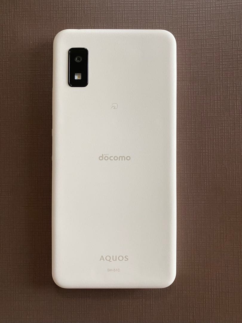 AQUOS wish2 SH-51C 64GB SIMロック解除済み 利用制限〇