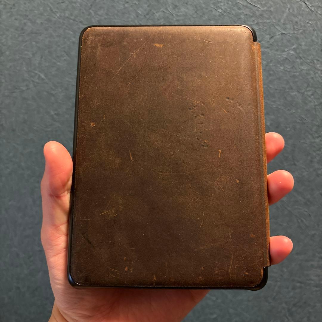 Kindle paperwhite 第10世代　純正レザーケース付き