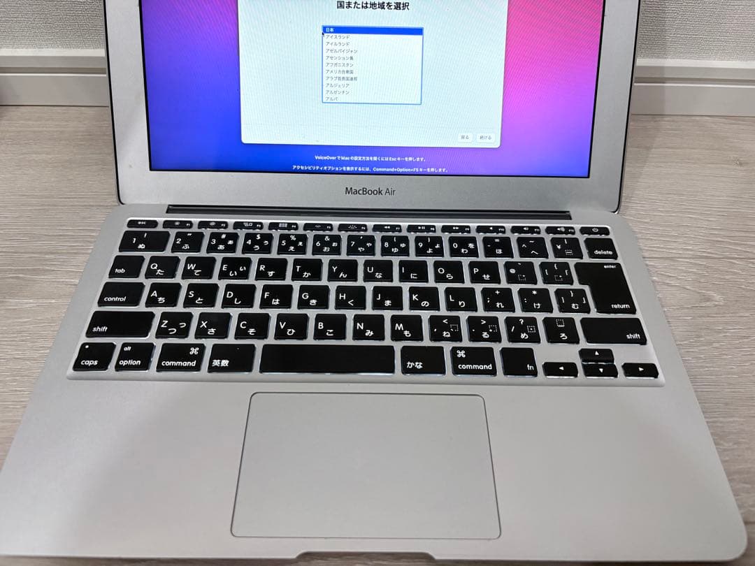 MacBook本体 MacBook Air (11-inch, Early 2015)