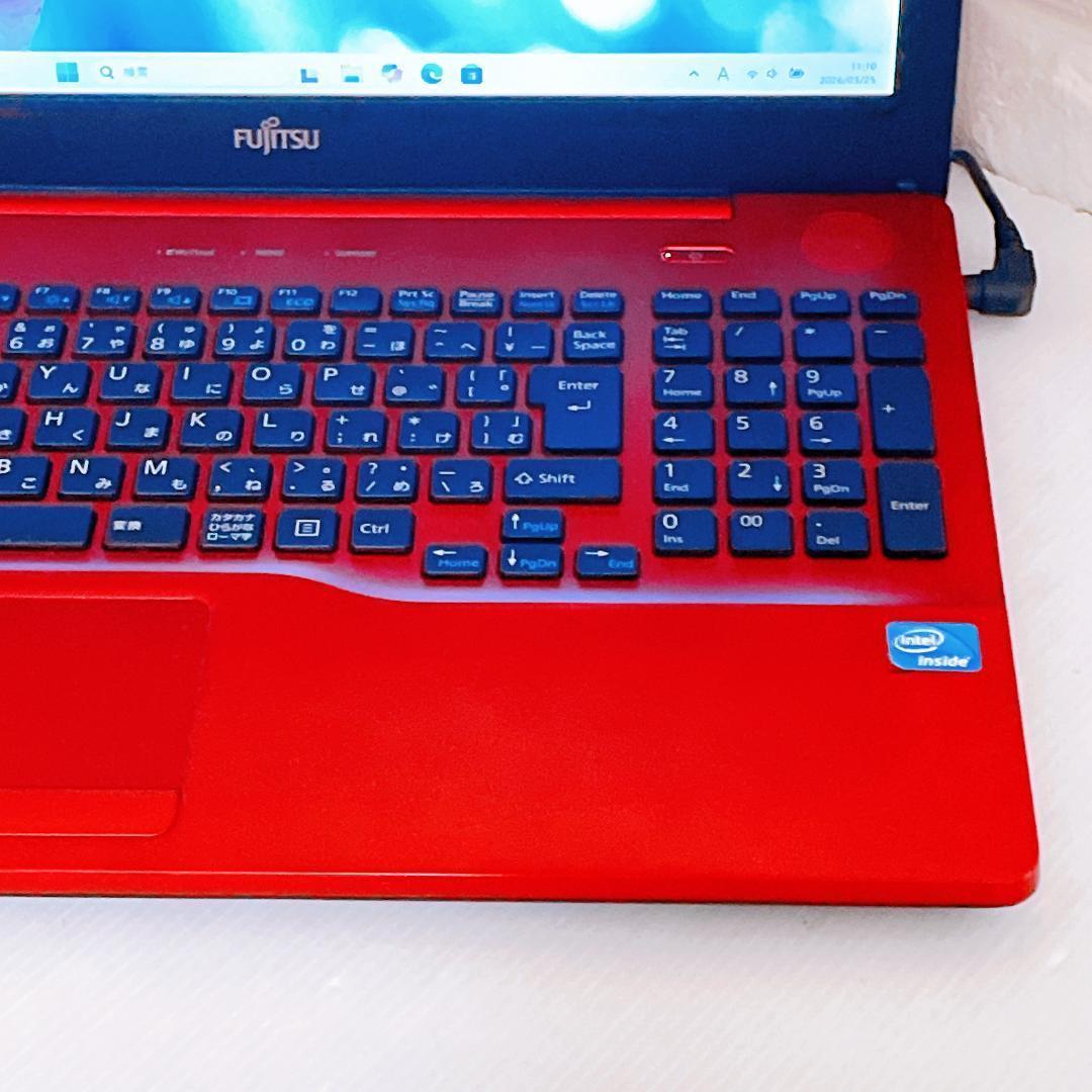 Windows11 富士通 ノートパソコン YouTubeに最適 ノートPC