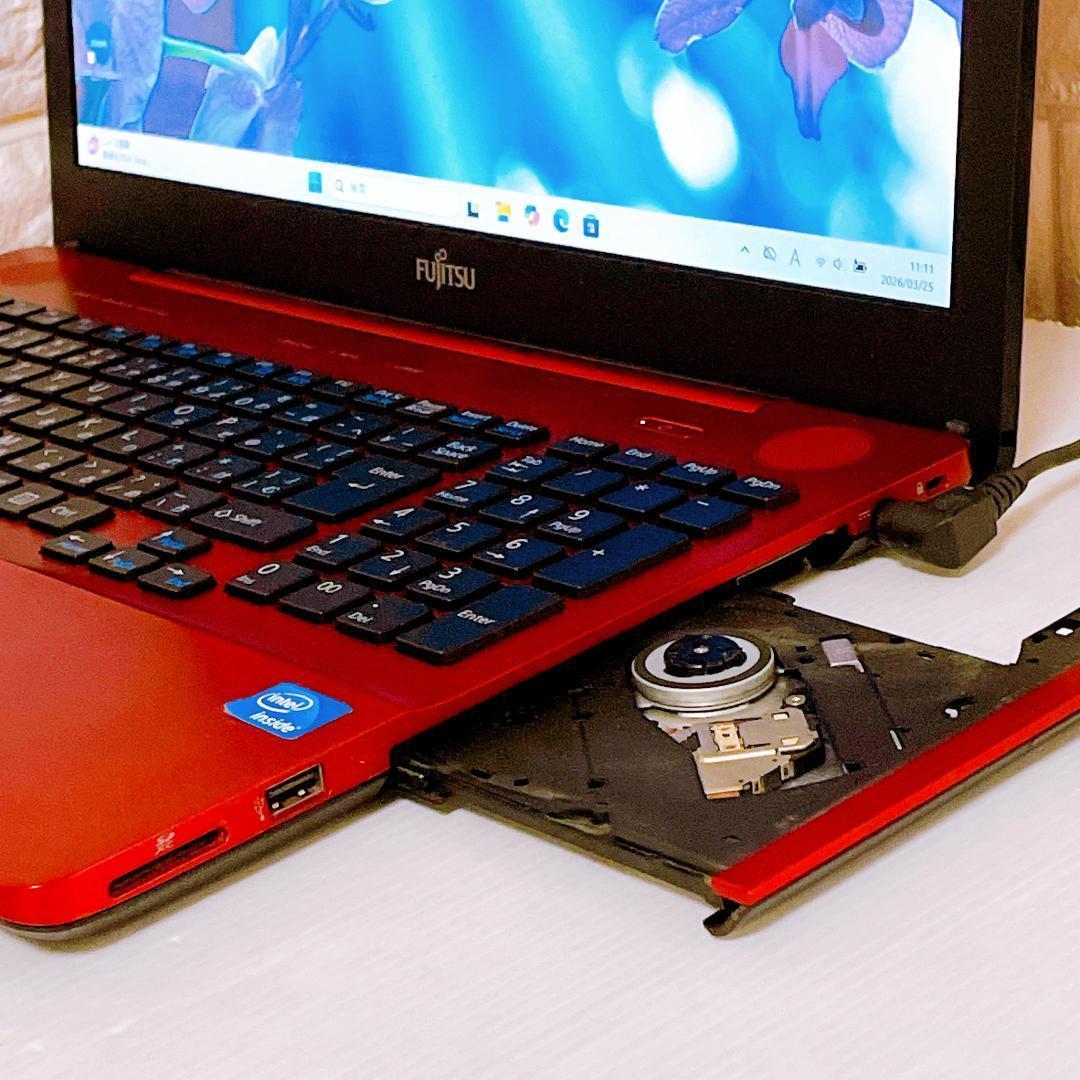 Windows11 富士通 ノートパソコン YouTubeに最適 ノートPC