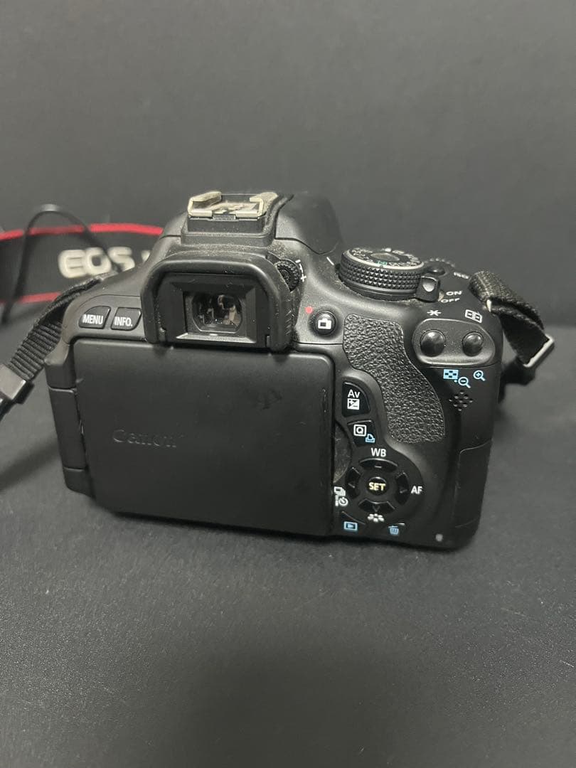 Canon Kiss X5 ダブルズームセット 動作確認済 SDカード付き