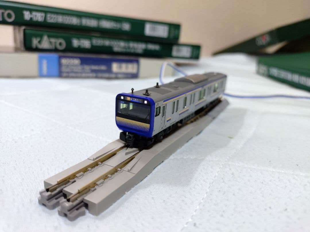 KATO E235系1000番台 横須賀線・総武快速線　15両セット