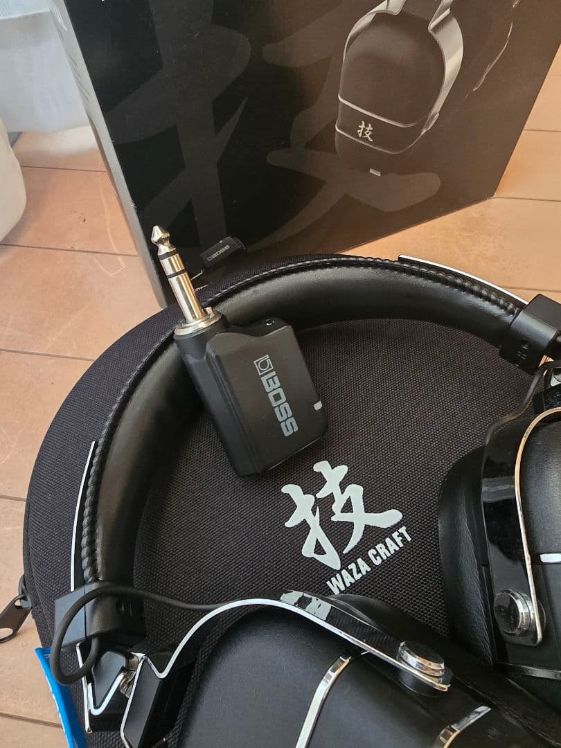 ヘッドホン boss waza air