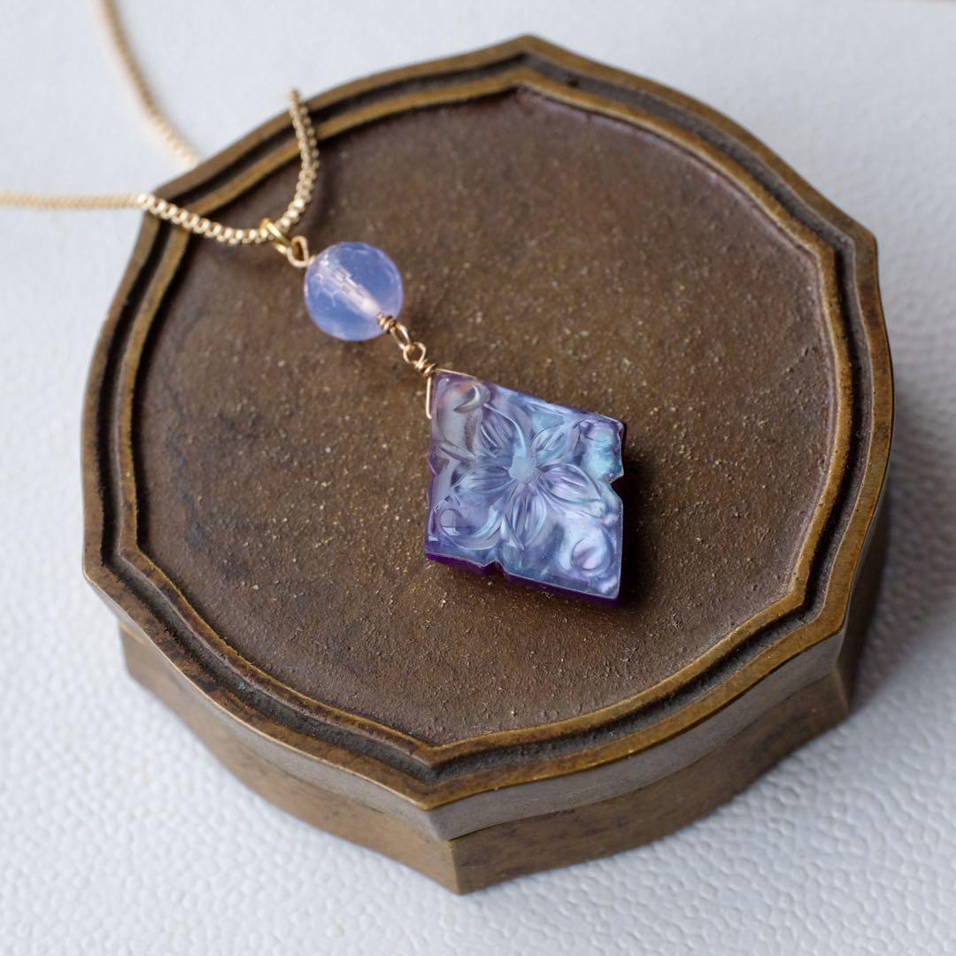 14kgfパープルオニキス×MOP×水晶カービングペンダントトップ