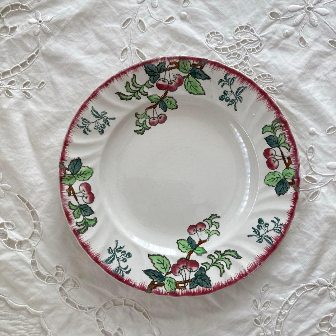 ♪フランスアンティーク ロンウィ プレート さくらんぼ モンモランシー 平皿