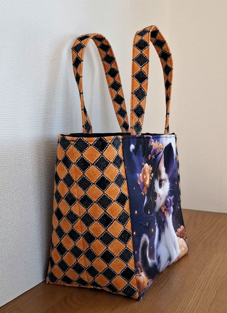 チロスケ様　ご依頼品　 　猫ちゃんパネル生地　トートバッグ　ポーチ