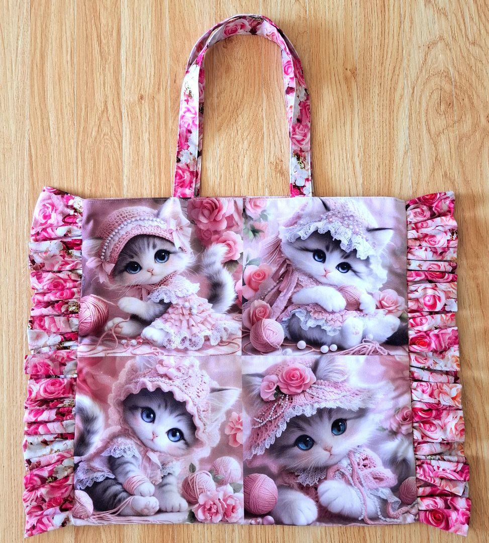 チロスケ様　ご依頼品　 　猫ちゃんパネル生地　トートバッグ　ポーチ