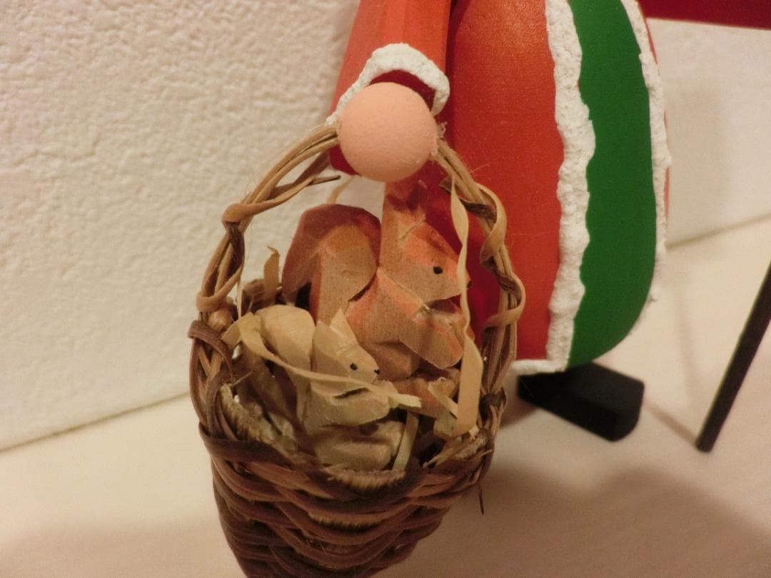 美品　ドイツ製　Bettina Franke　ランタンとカゴを持つ少女