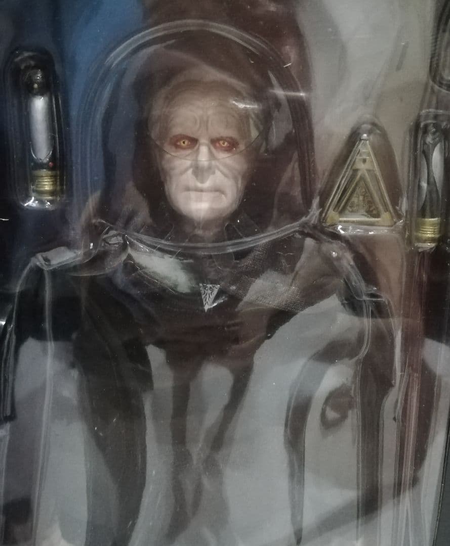 特価！新品スターウォーズ パルパティーン ダースシディアス　フィギュア2体セット