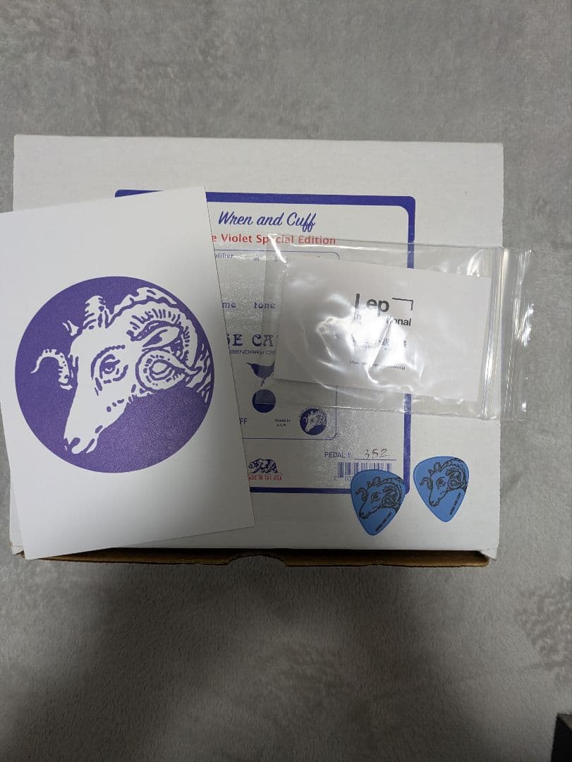 ギター Wren and Cuff THE CAPRID Blue Violet