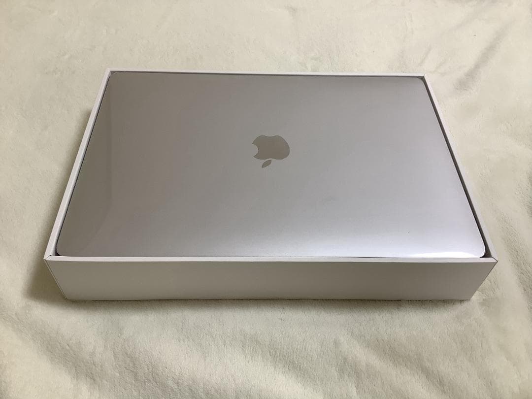 Apple MacBook Air M1（8GB / 256GB）美品
