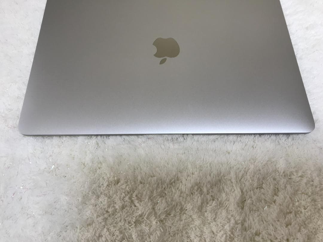 Apple MacBook Air M1（8GB / 256GB）美品