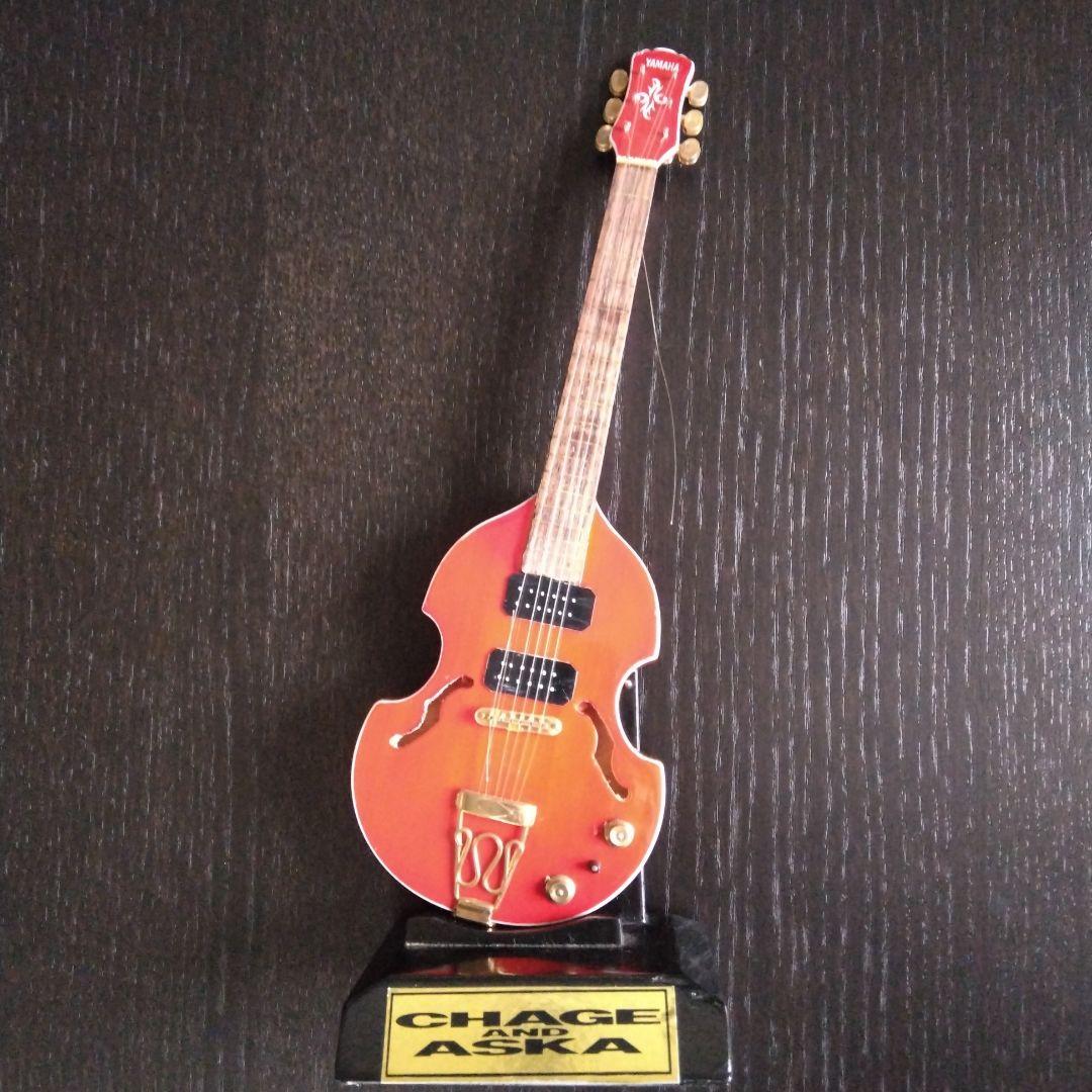 ASKAバイオリンギター　ミニチュア