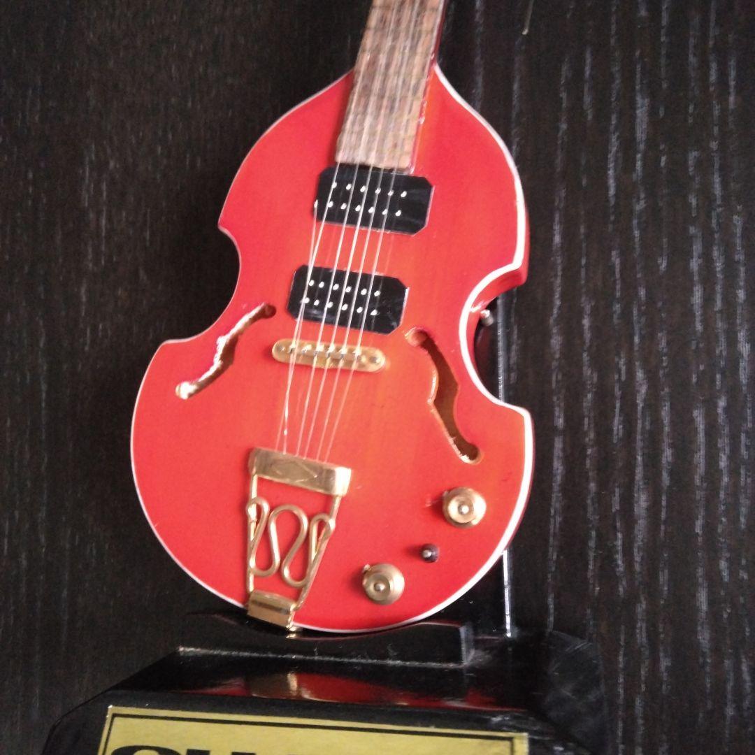 ASKAバイオリンギター　ミニチュア