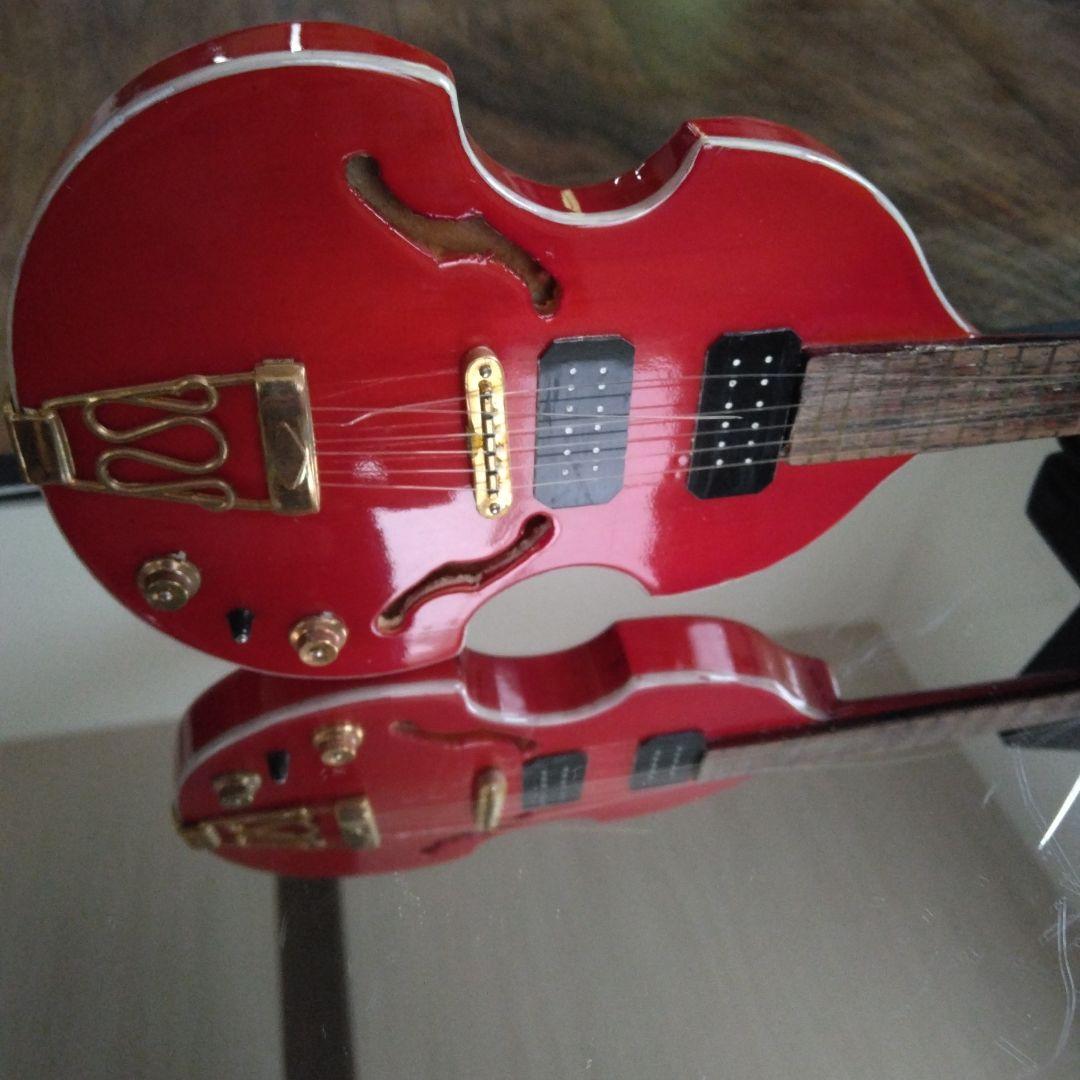 ASKAバイオリンギター　ミニチュア