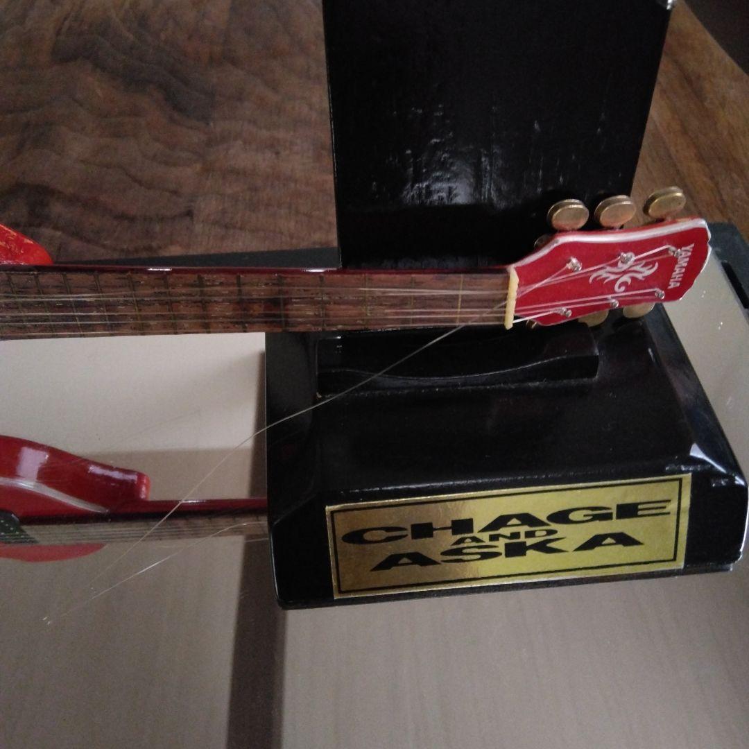 ASKAバイオリンギター　ミニチュア