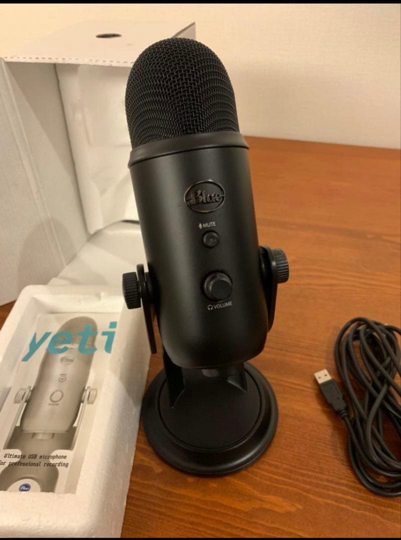Blue Yeti USB Microphones イエティ　コンデンサーマイク