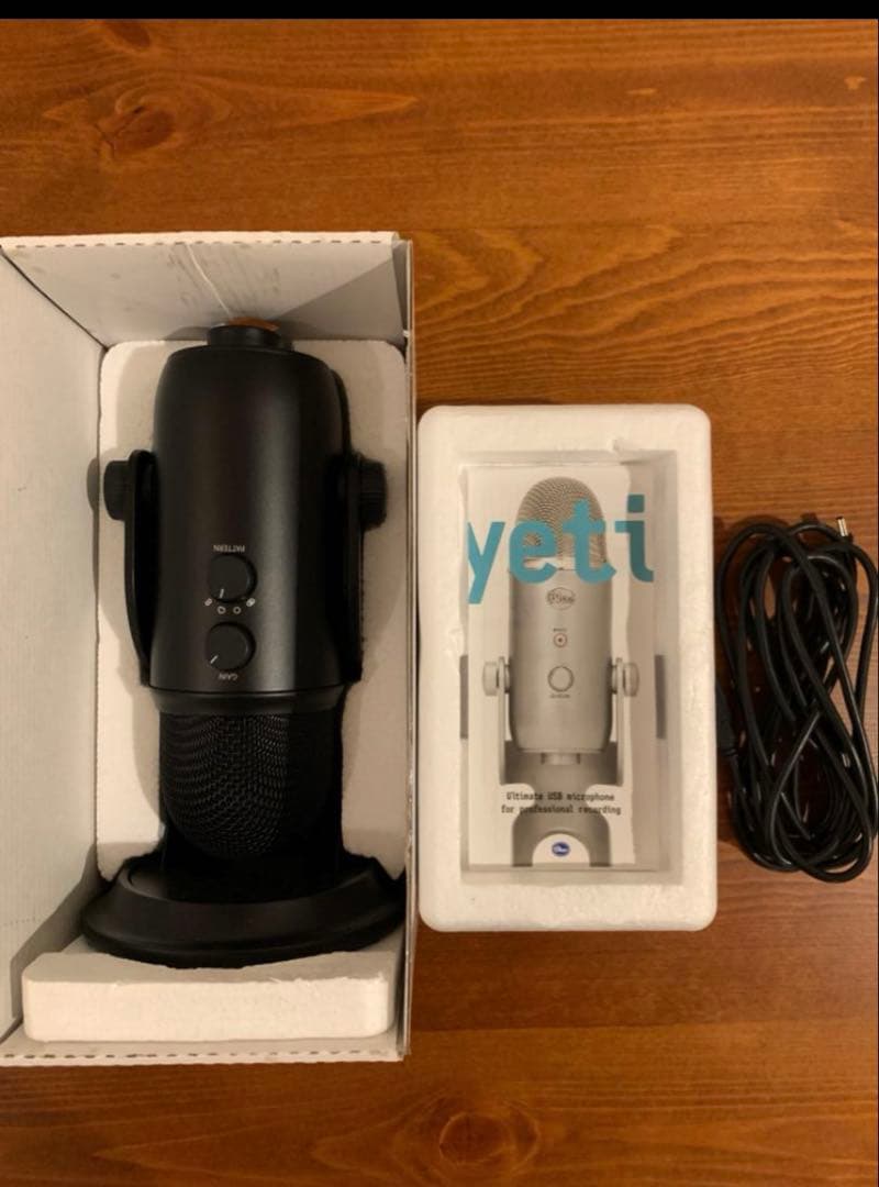 Blue Yeti USB Microphones イエティ　コンデンサーマイク