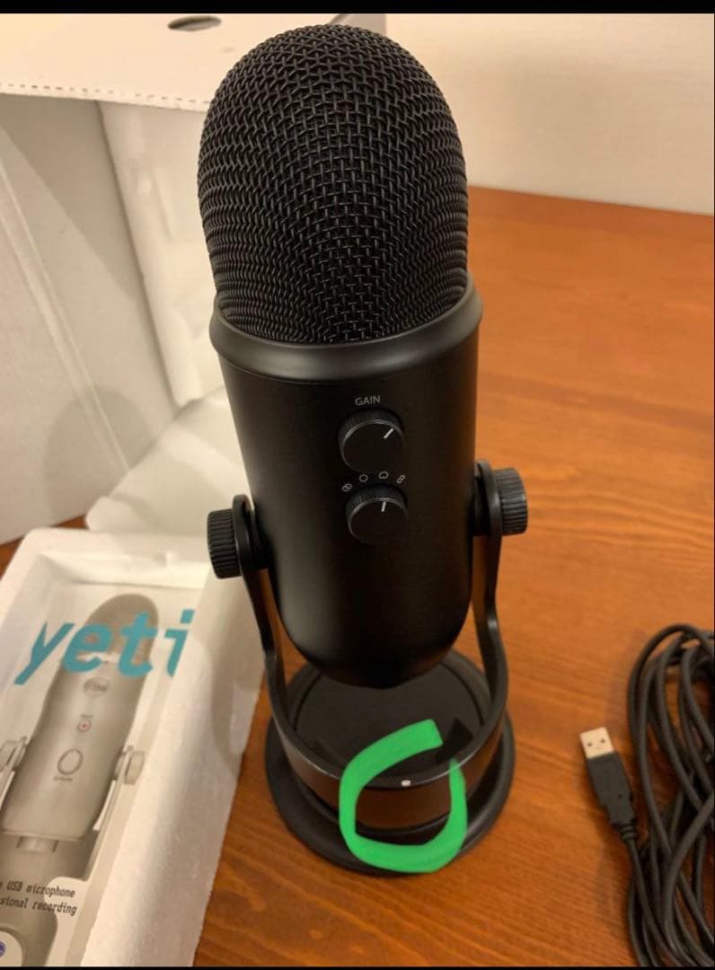 Blue Yeti USB Microphones イエティ　コンデンサーマイク