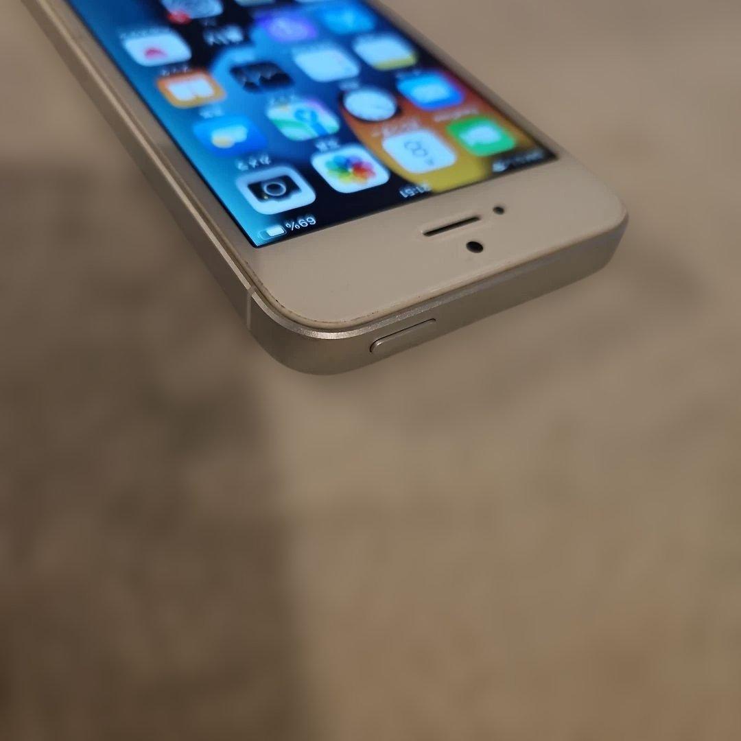 Apple iPhone SE 32GB　SIMフリー