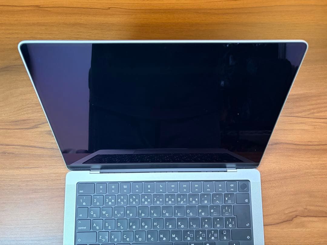 MacBook pro M4 14インチ 24GB 1TB シルバー JIS