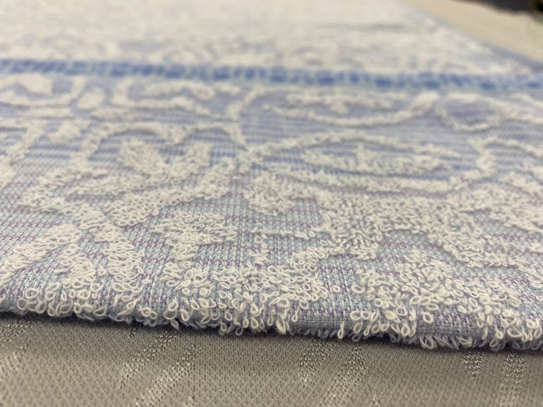 ロマンス　先染ジャガード　タオルケット・綿１００%・シングル約１４０×１９０㎝