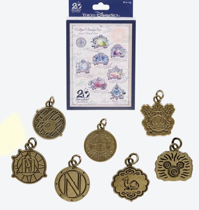 ディズニーシー20周年　グランドフィナーレ　ブレスレット＋チャームコンプリート