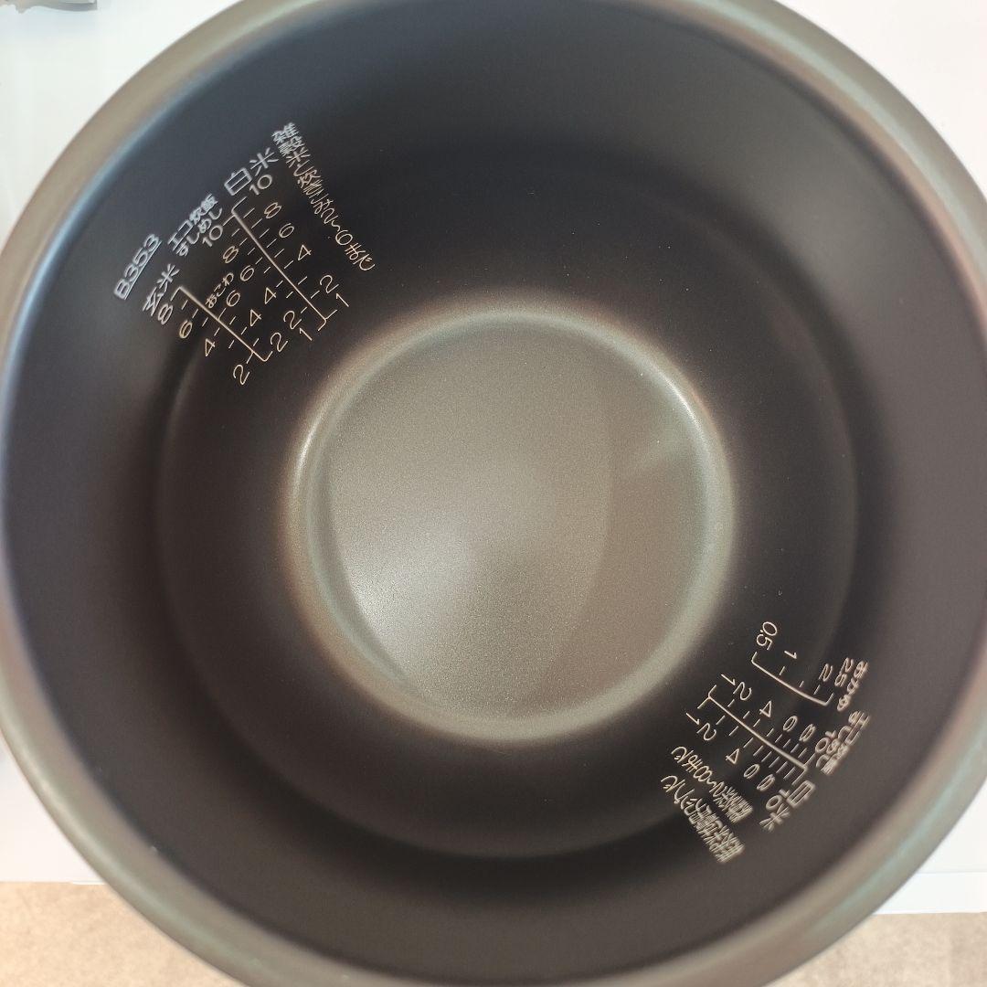 象印　 一升炊き炊飯器　NP-VN18