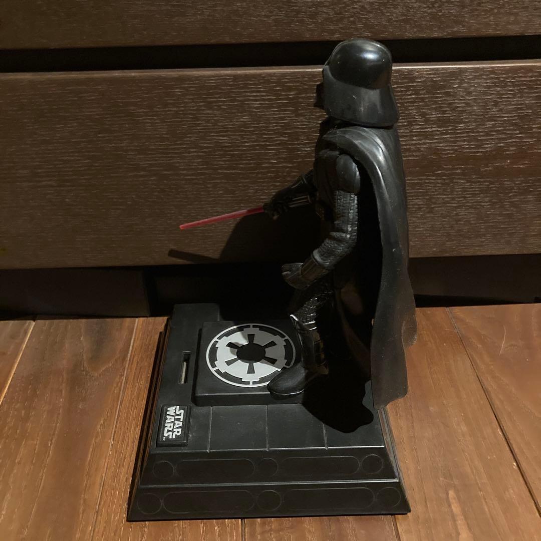 【動作OK】スターウォーズ ダースベイダー フィギュア テーマ曲、セリフ、光る！