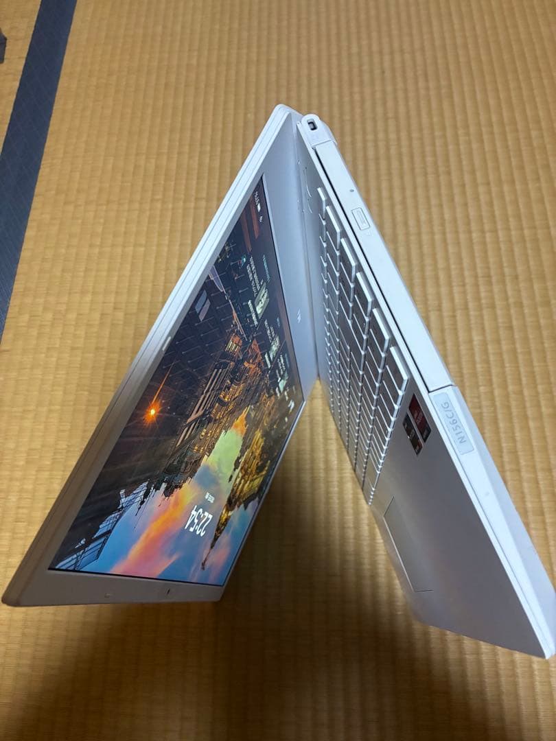 ヤスNEC LAVIE N156C/G Ryzen7 7730u/16GB